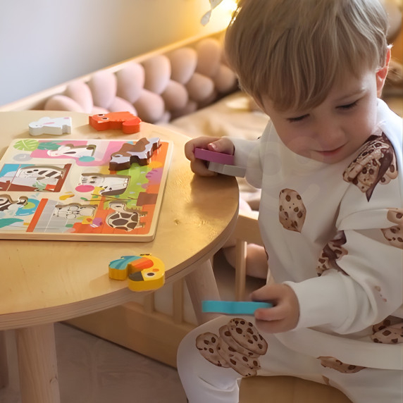TOOKY TOY Wooden Montessori Puzzle Animals House Match Shapes