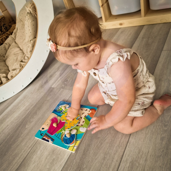 VIGA Wooden Puzzle with Clothes Pins