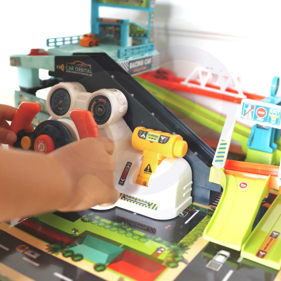 WOOPIE Parking Garage with Interactive Steering Wheel + 4 Cars
