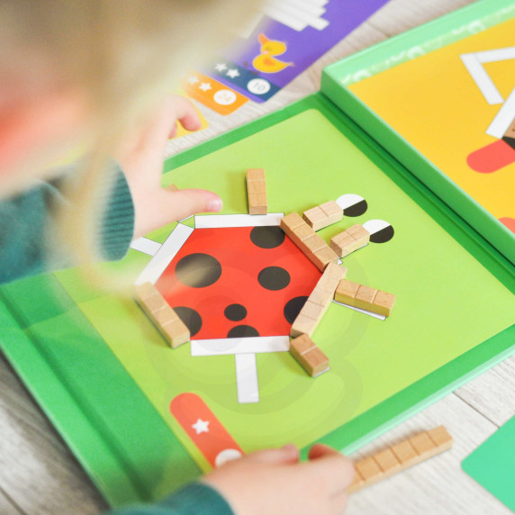 TOOKY TOY Puzzle Logic Game Puzzles Magnetic Blocks for Children 49 pcs.