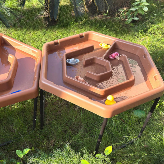 MASTERKIDZ Hexagonal Sand and Water Play Table with Adjustable Height Maze