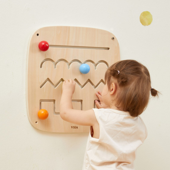 VIGA Wooden Manipulative Sensory Maze Board