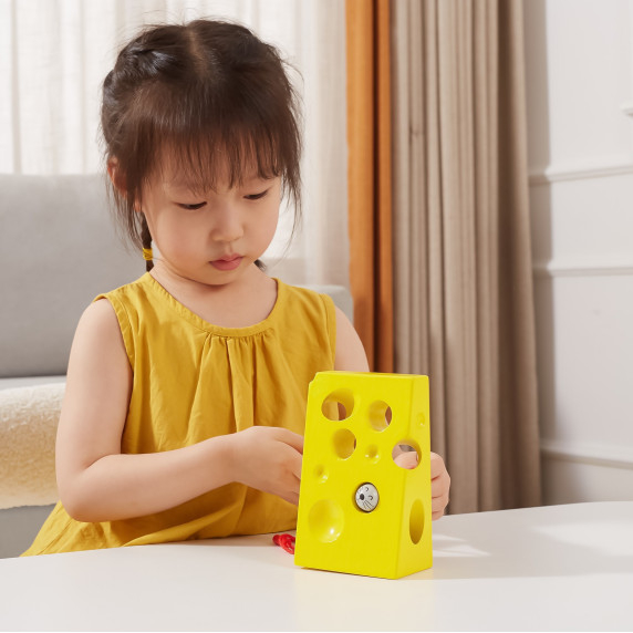 VIGA Wooden Interlacing Educational Maze Mouse in Cheese