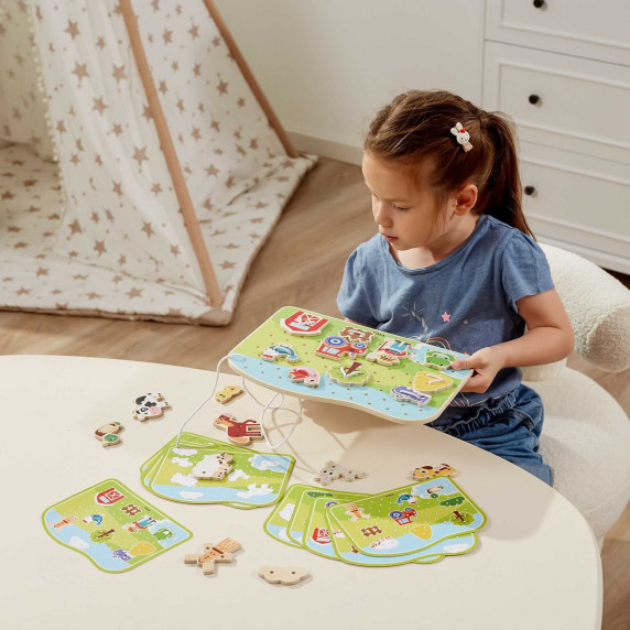 VIGA Wooden Lace-Up Intertwining Montessori Farm Animals