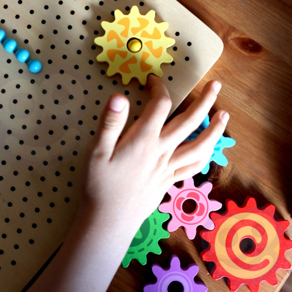 TOOKY TOY Montessori Mosaic Puzzle with Pins Climbing 88 pcs.