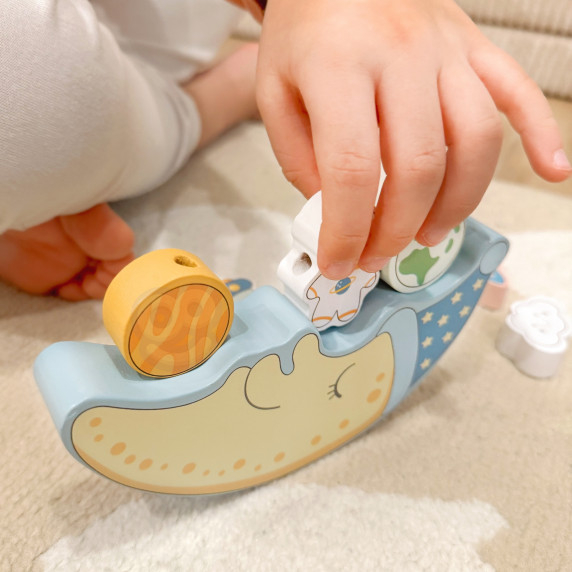 TOOKY TOY Cosmic Sleeping Moon Balancing Wooden Puzzle Threading Montessori Space