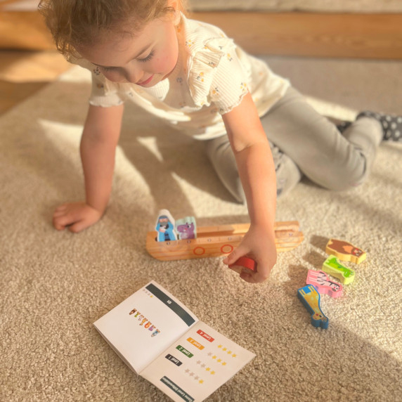 TOOKY TOY Wooden Puzzle for Children Noah and the Animals