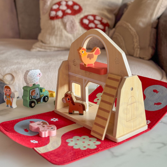 TOOKY TOY Wooden Folding Farm in a Suitcase with Animals