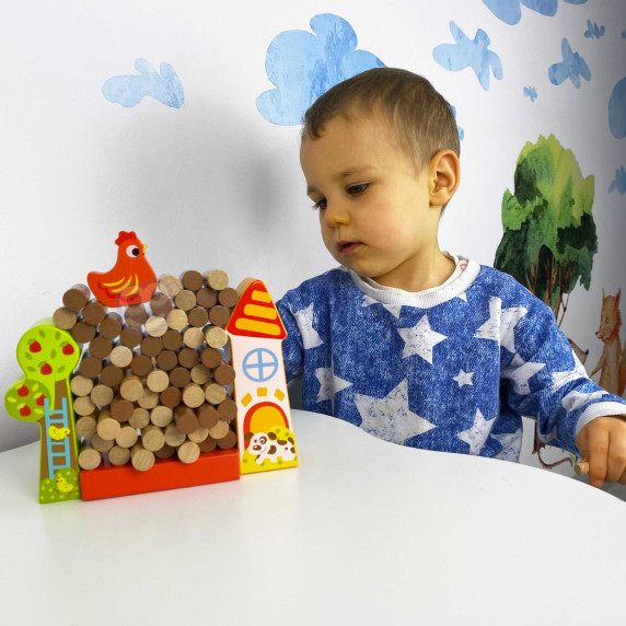 TOOKY TOY Arcade Game Falling Hen Wooden Farm