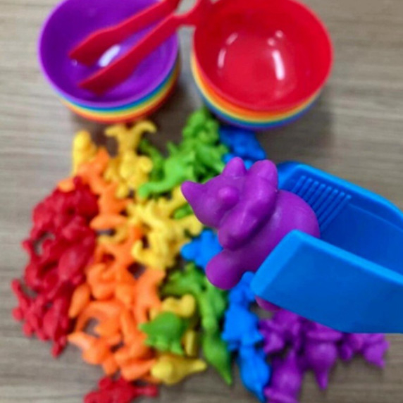 WOOPIE Montessori Educational Game Color Sorter Animals 44 pcs.