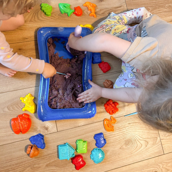 WOOPIE Kinetic Sand 0.8 kg Set in Basket with Molds + /