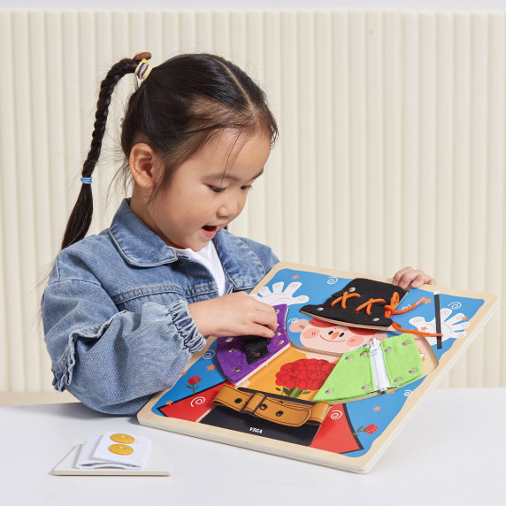 VIGA Wooden Manipulation Board with Clasps and Locks Monstessori Magician