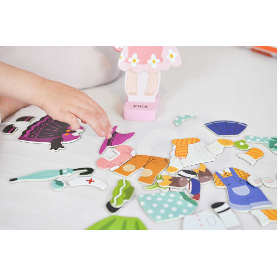 VIGA Wooden Magnetic Educational Dress Up Puzzle