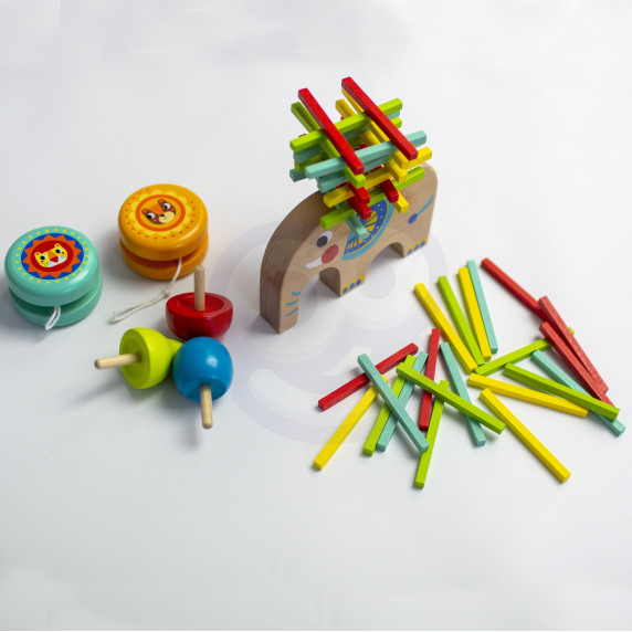 TOOKY TOY Set of Skill Games Pick-up Sticks JoJo Spinning Top Elephant 46 pcs.
