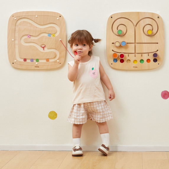 VIGA Wooden Manipulative Sensory Maze Touch and Match Board