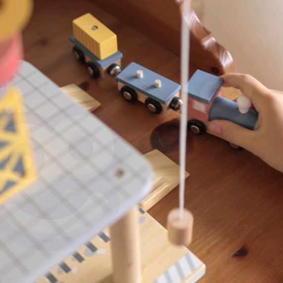TOOKY TOY Wooden Harbor Crane Set