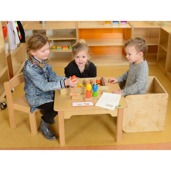 MASTERKIDZ Large Wooden Montessori Lace Threader