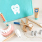 TOOKY TOY Little Dentist Set Doctor's Suitcase 19 pcs FSC