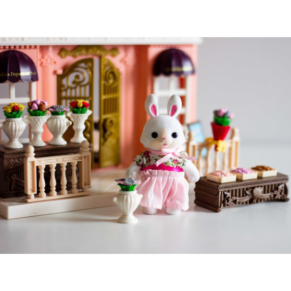 WOOPIE Dollhouse Rabbit Family Flower Shop + Figurine