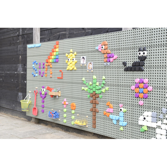 MASTERKIDZ Set of 64 Geometric Shaped Pegs for STEM Boards